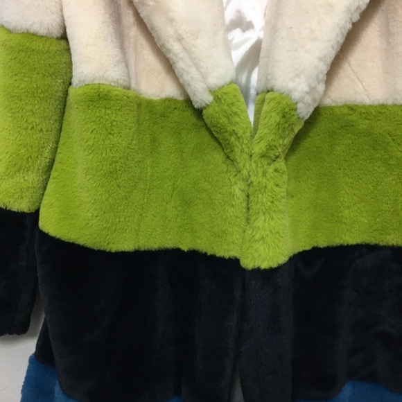 Blank NYC Super Nova Color Block Faux Fur … - Picture 8 of 15